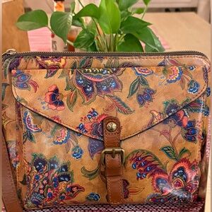 RARE NWT Patricia Nash French Tapestry Avellino Crossbody